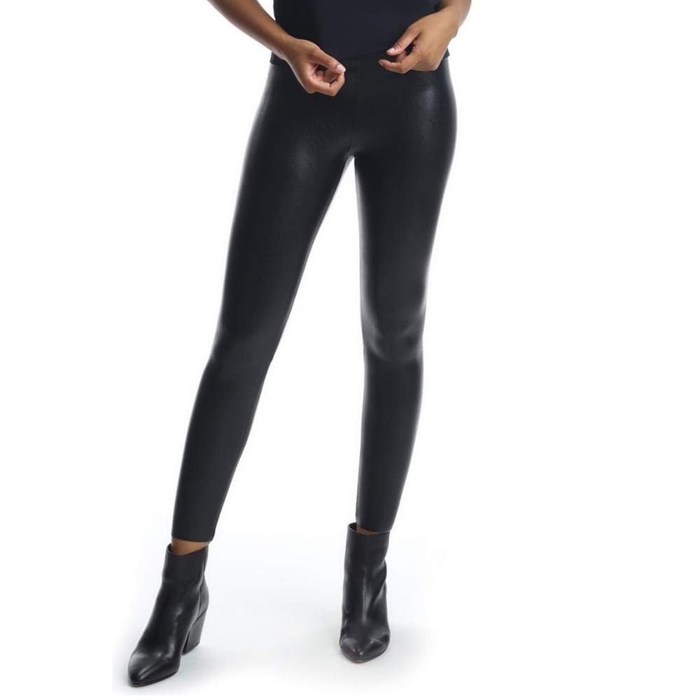 Commando 7/8 Faux Leather Control Leggings